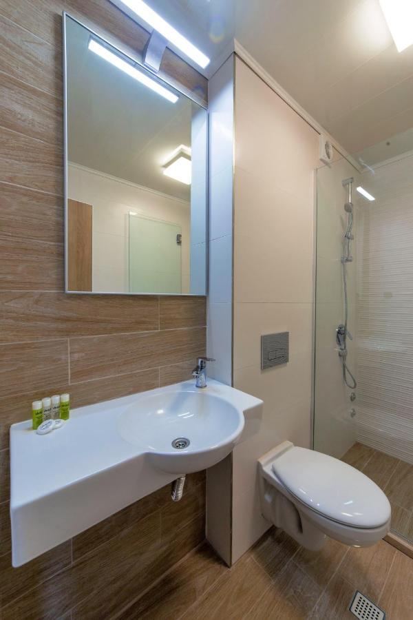 Hotel Verticalplus Haskovo Exterior foto